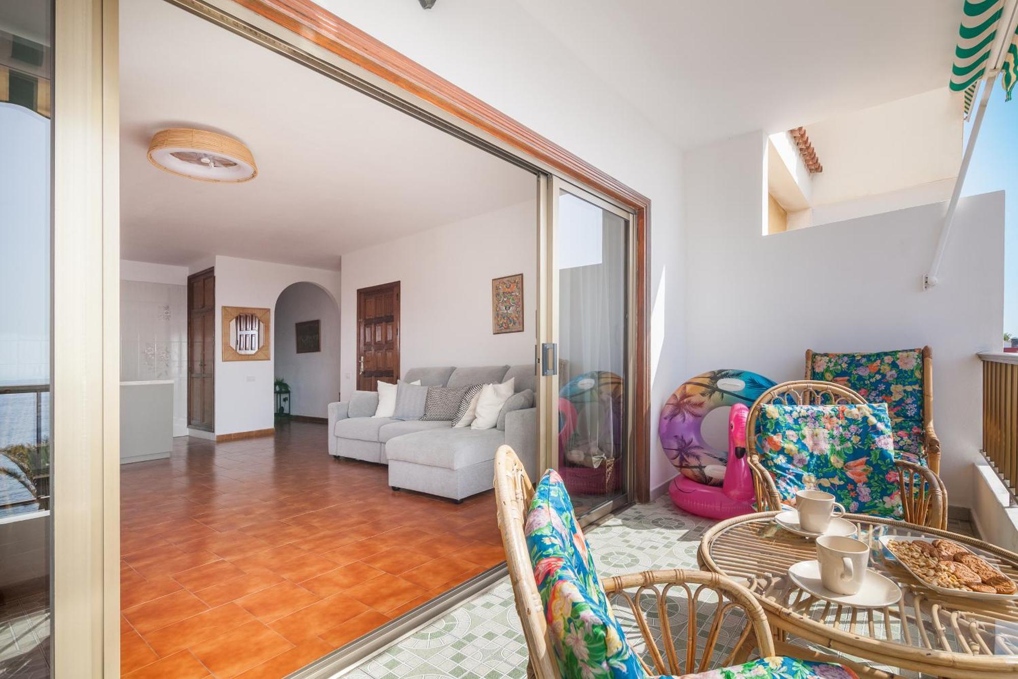 プエルト・デ・サンティアゴCasa De Franco - Ocean View, Terrace, Balcony, 50M From Playa La Arena, Fibre Netアパートメント エクステリア 写真